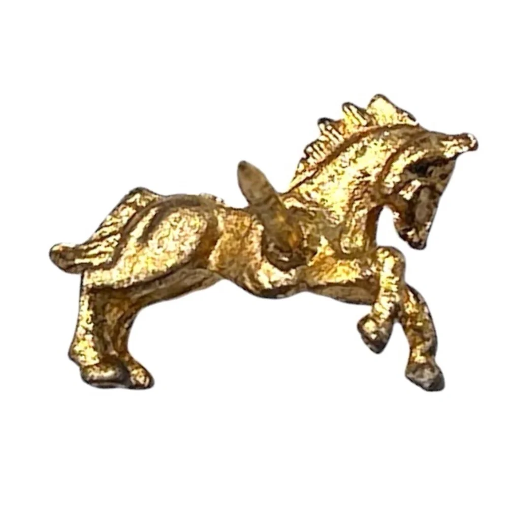 VINTAGE GOLD TONE HORSE LAPEL PIN OR TIE TACK